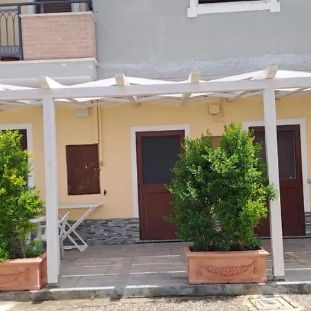 Villa Casa Lombardo Crotone Exterior foto