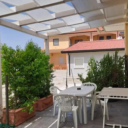 Villa Casa Lombardo Crotone Exterior foto